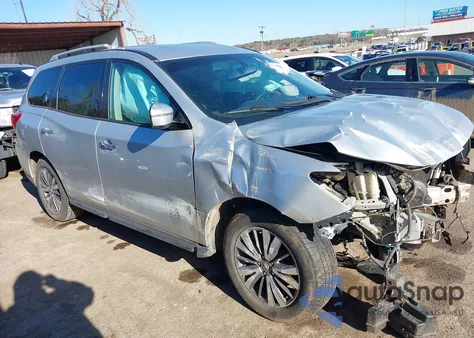 2017 Nissan Pathfinder Sv из США, поврежденный, VIN 5N1DR2MM1HC637954